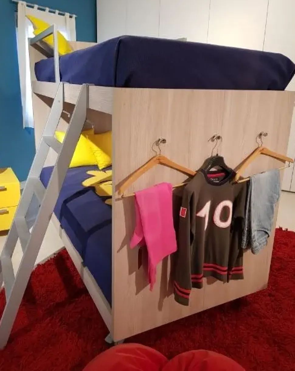 Cameretta 1x2 Erba mobili con letto a castello scontata