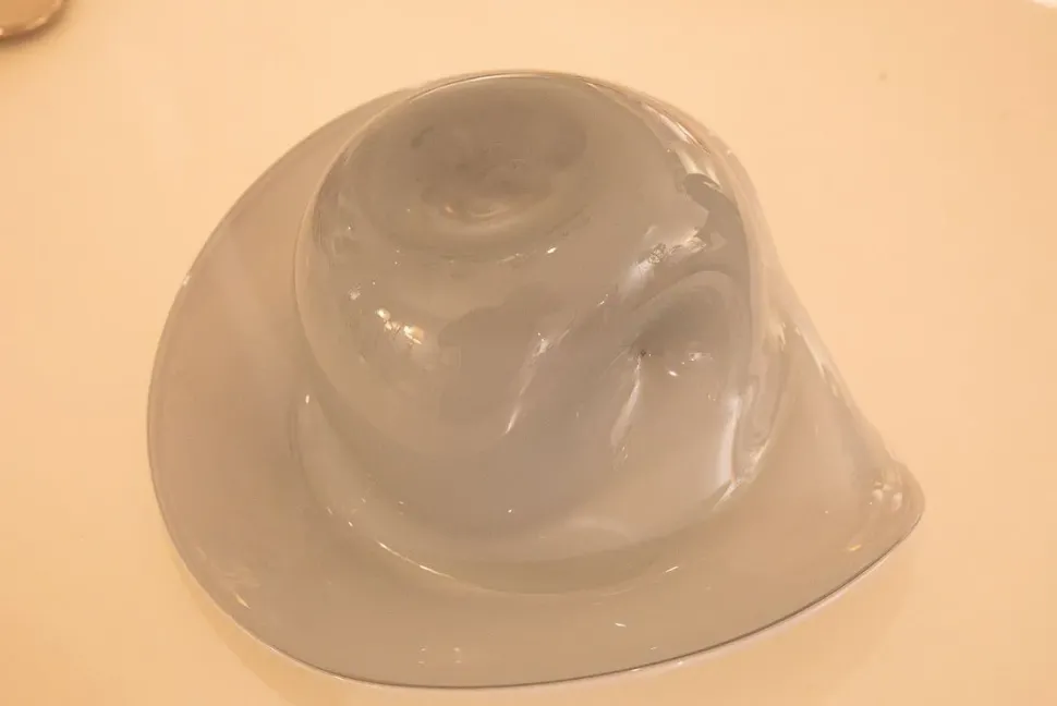 Cappello in vetro di murano Artigianale in stile design a prezzo ribassato