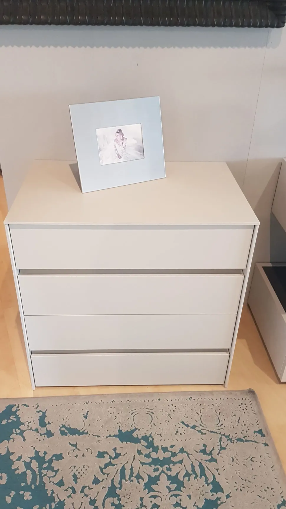 Cassettiera Cassettiera pitagora Novamobili in Laccato opaco in offerta