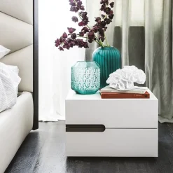 Cassettiera Ciro Cattelan Italia scontata per camera moderna.