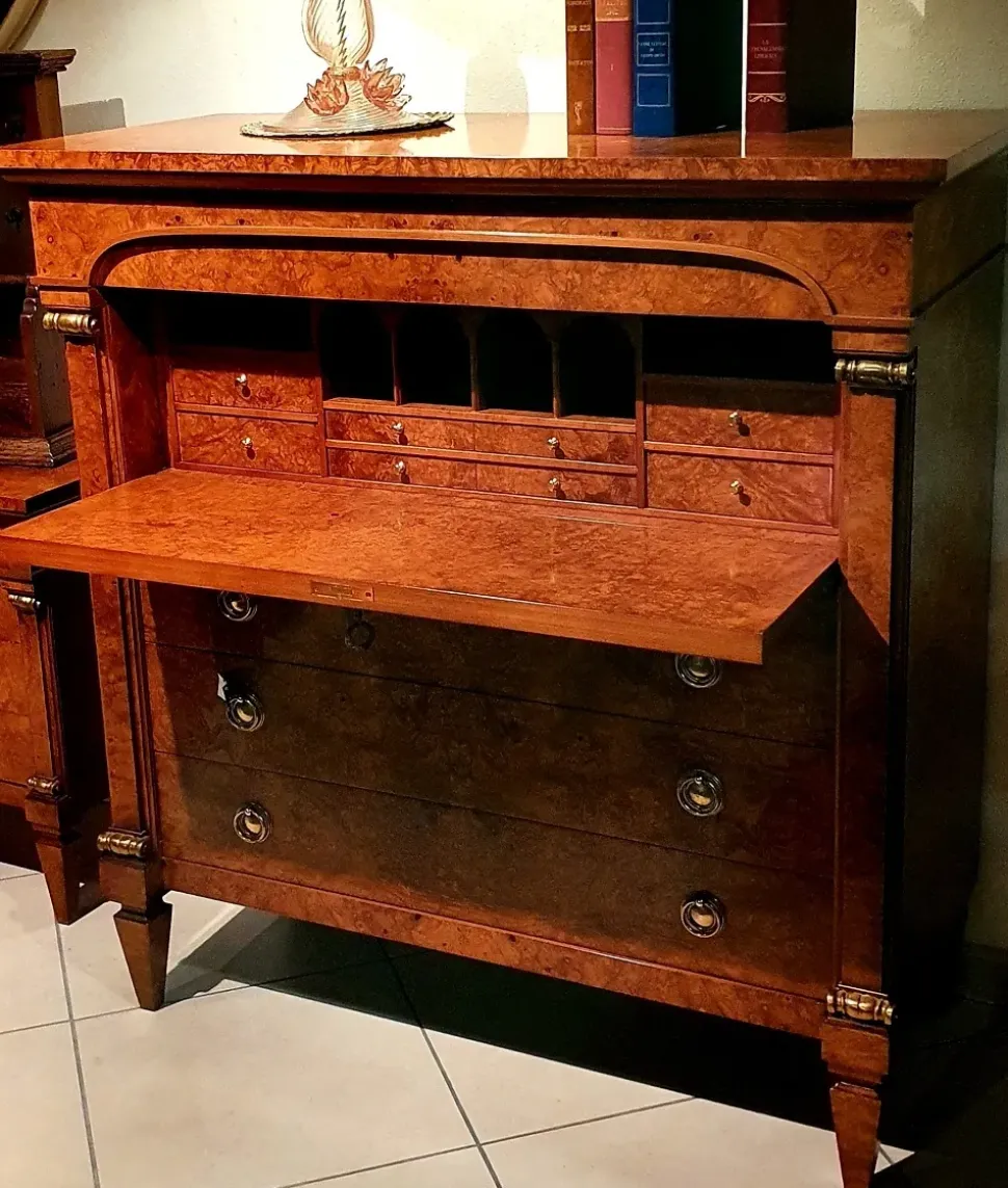 Cassettiera Classica modello Stile direttorio in radica a marchio Artigianale in Offerta Outlet