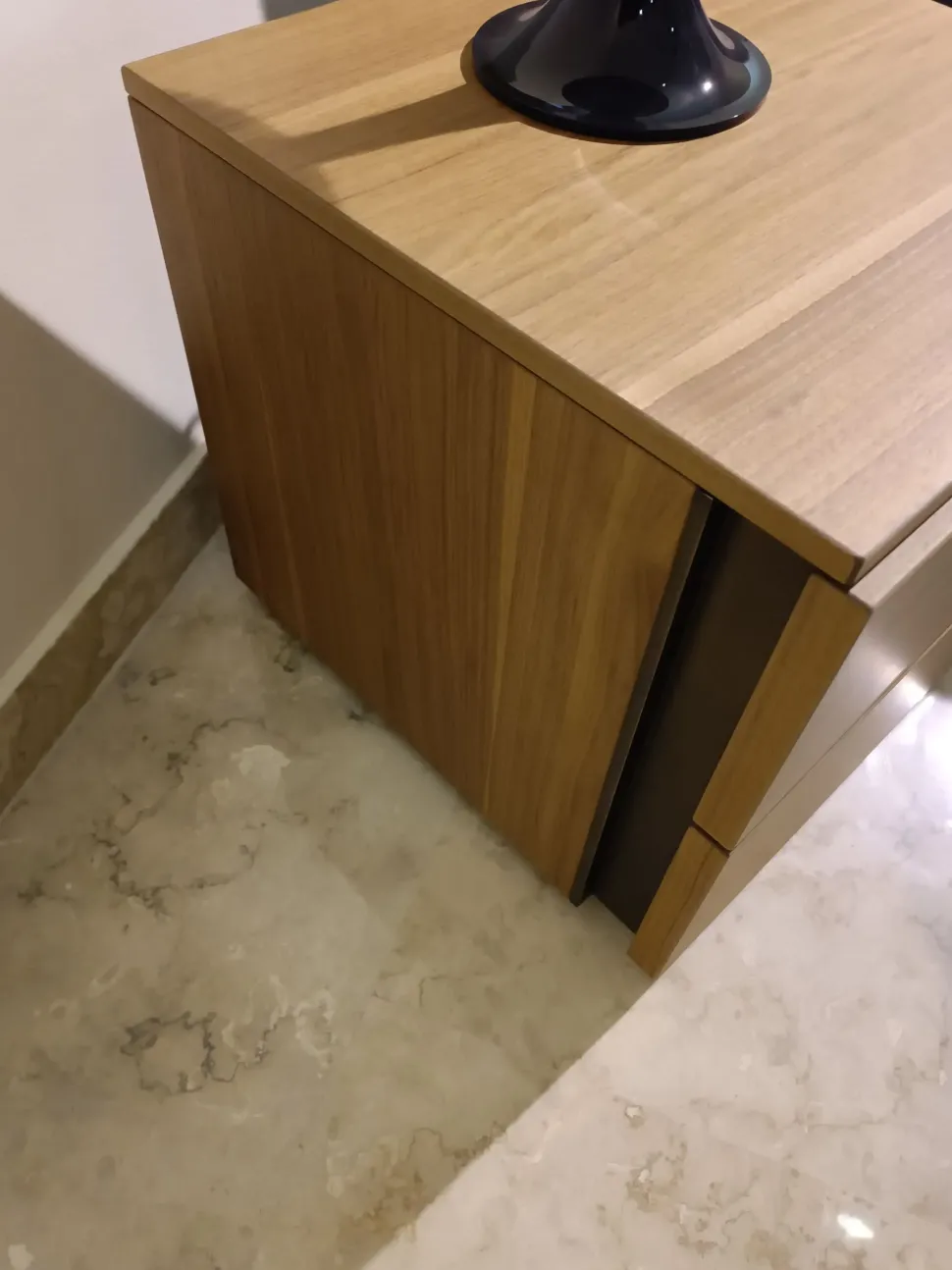 Cassettiera Design modello Florens a marchio Lema a prezzo Outlet