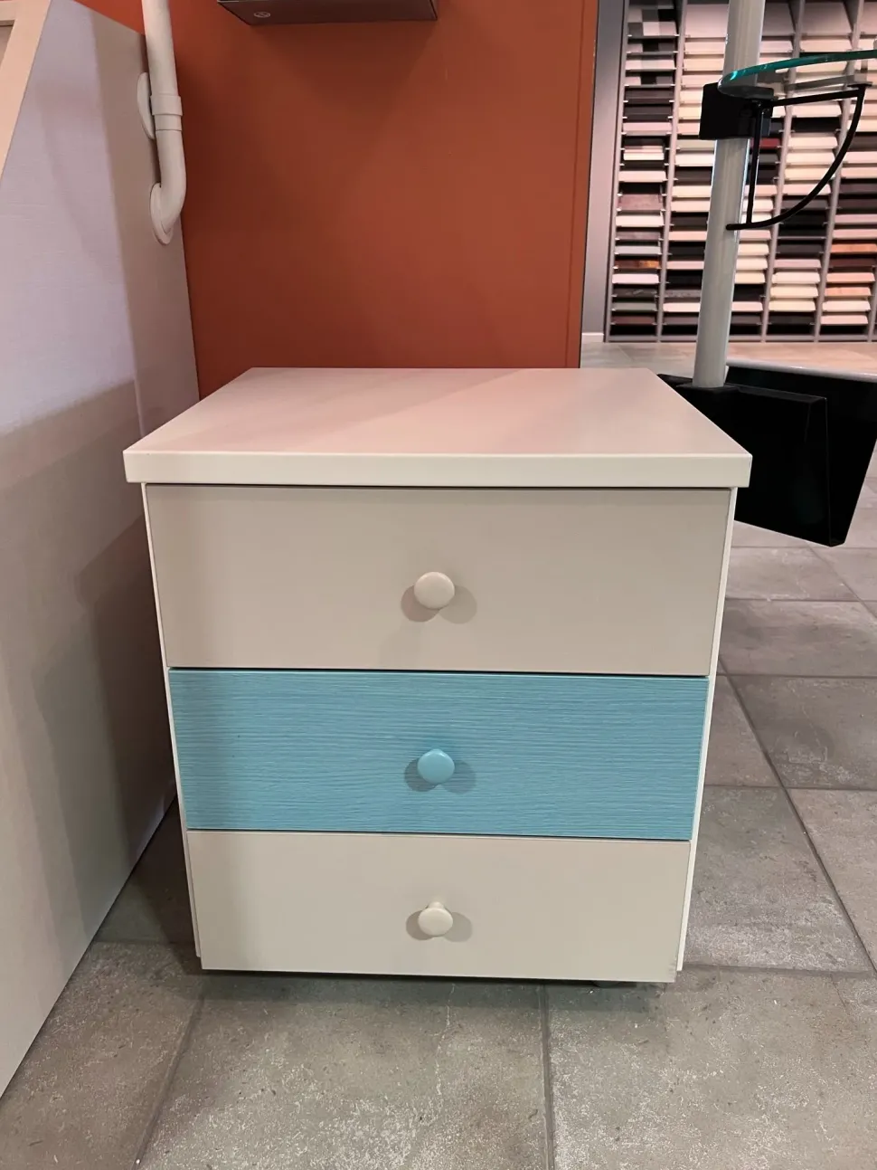 Cassettiera in Laminato Elegant Corazzin a prezzo Outlet