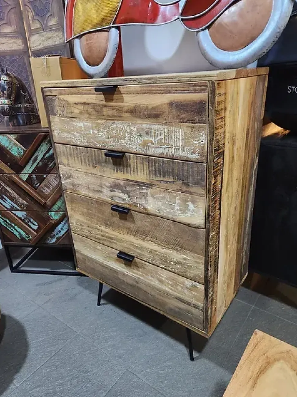 Cassettiera in Legno Cassettiera 4css old teak Outlet etnico a prezzo scontato