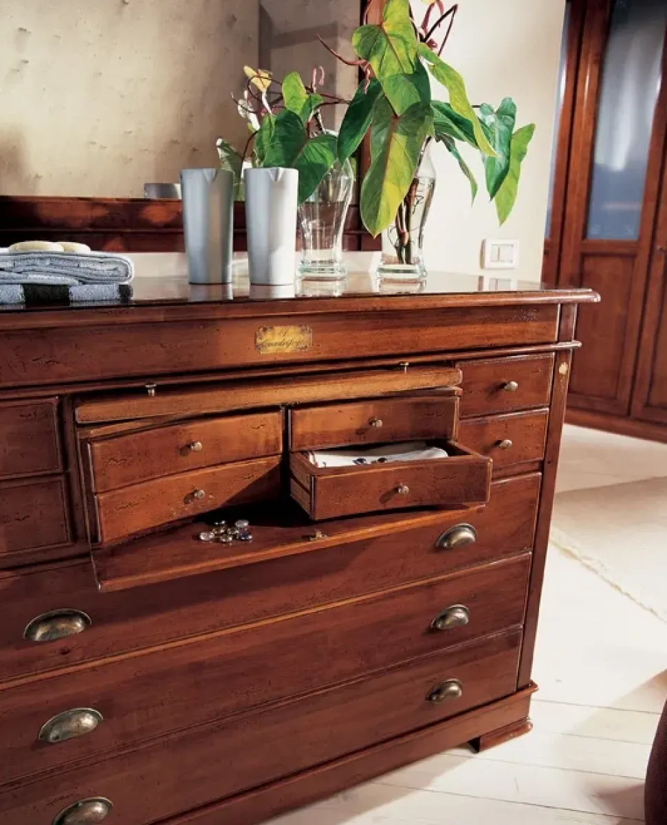 Cassettiera in Legno Modello quadrifogli Artigianale a prezzo Outlet