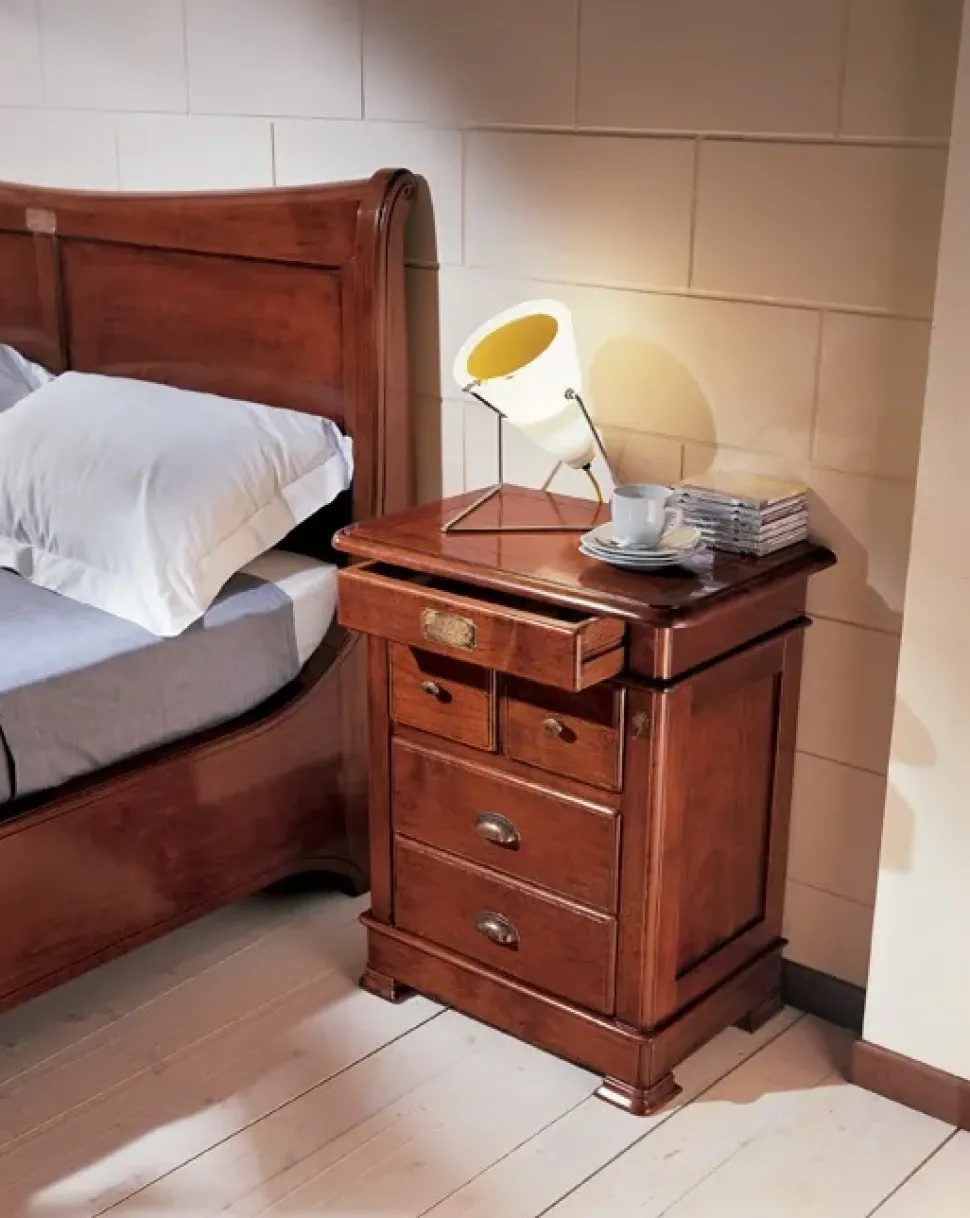 Cassettiera in Legno Modello quadrifogli Artigianale a prezzo Outlet