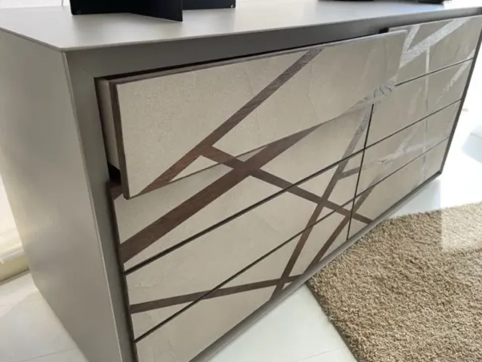 Cassettiera modello 555 in Legno Voltan scontata