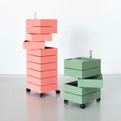 Cassettiera modello 360° in Laccato lucido Magis in offerta