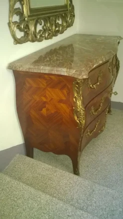 Cassettiera modello Cassettone e comodini classico in bois de rose in Legno Collezione esclusiva in offerta