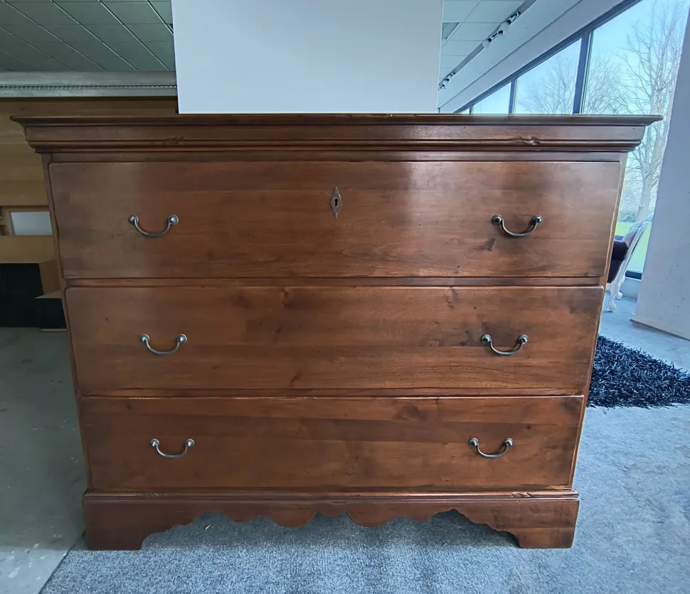 Cassettiera modello I solisti in Legno Mobilificio bellutti in offerta