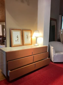 Cassettiera modello Lever in Legno Former scontata