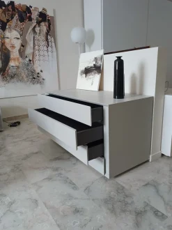 Cassettiera modello Luna in Laccato opaco Lema in Offerta Outlet