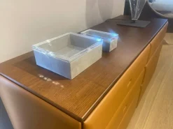 Cassettiera modello Moondance di Poltrona frau a prezzo riservato