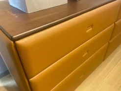 Cassettiera modello Moondance di Poltrona frau a prezzo riservato