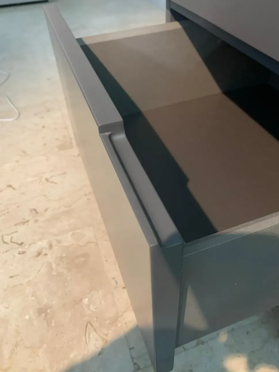 Cassettiera modello Morfeo in Laccato opaco Tomasella scontata