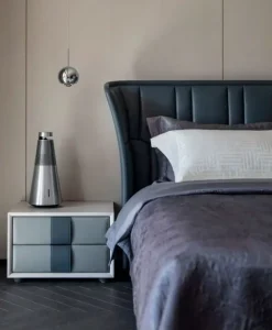 Cassettiera O b i per una camera Moderna a marchio Poltrona frau scontata