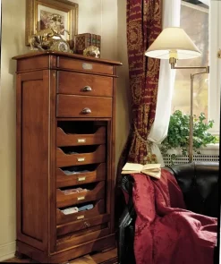 Cassettiera Romantico modello Modello quadrifogli a marchio Artigianale a prezzo scontato