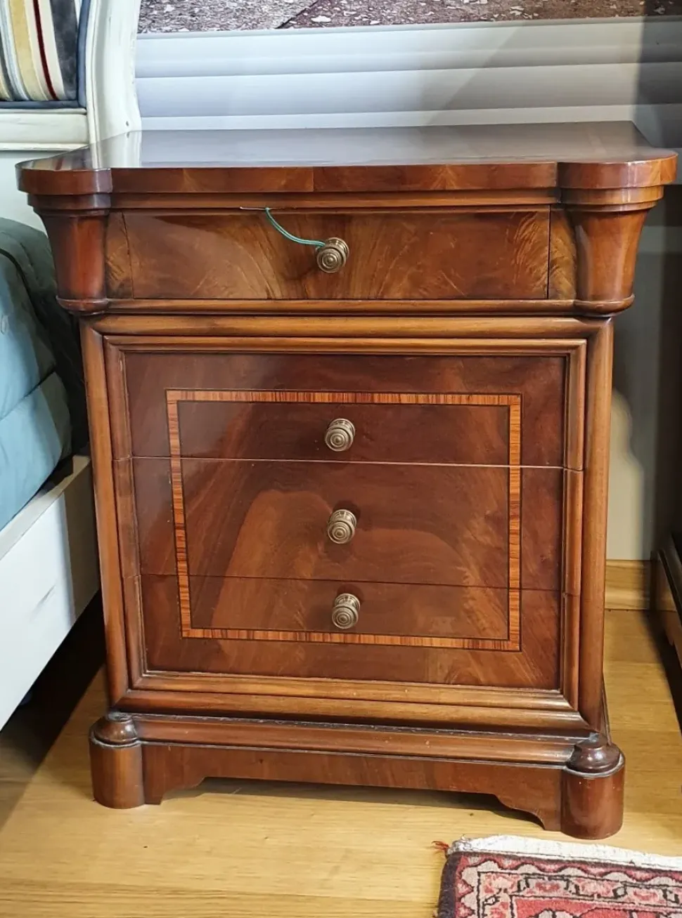 Cassettiera Stile '800 in piuma di noce Artigianale in Legno a prezzi convenienti