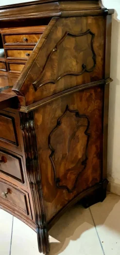 Cassettoni d'epoca in legno a prezzo Outlet