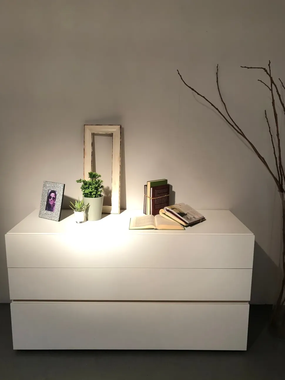 Comò e comodini Pianca People a prezzo scontato in laccato opaco