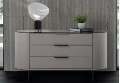 Comò Iron Golden night in legno a prezzo ribassato