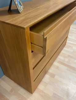 Comodino Albi di Artigianale scontato del 69%