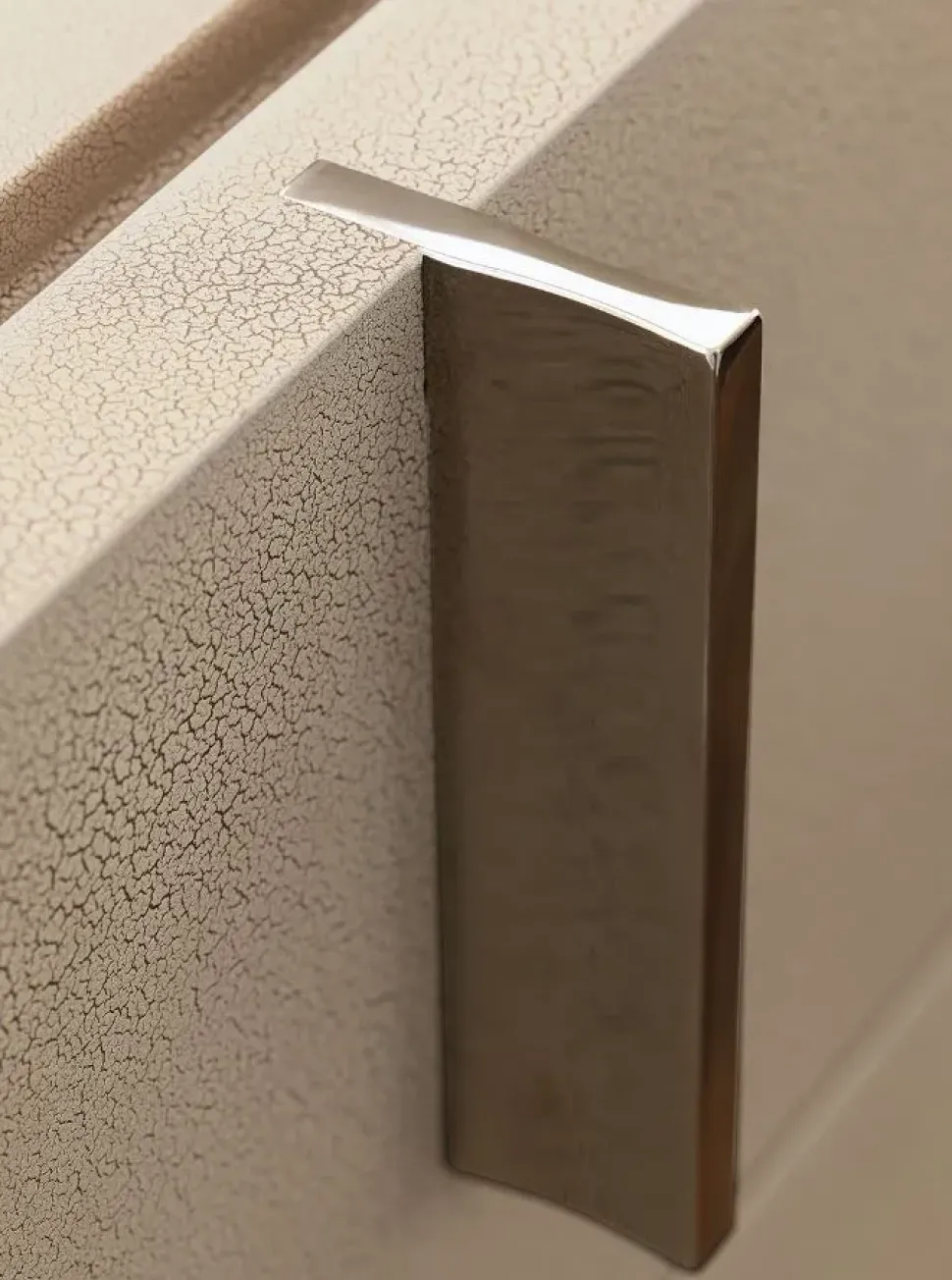 Comodino Ari a marchio Flou a prezzo riservato approfittane ora!