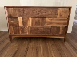 Comodino Artigianale a prezzo scontato. Acquista online!