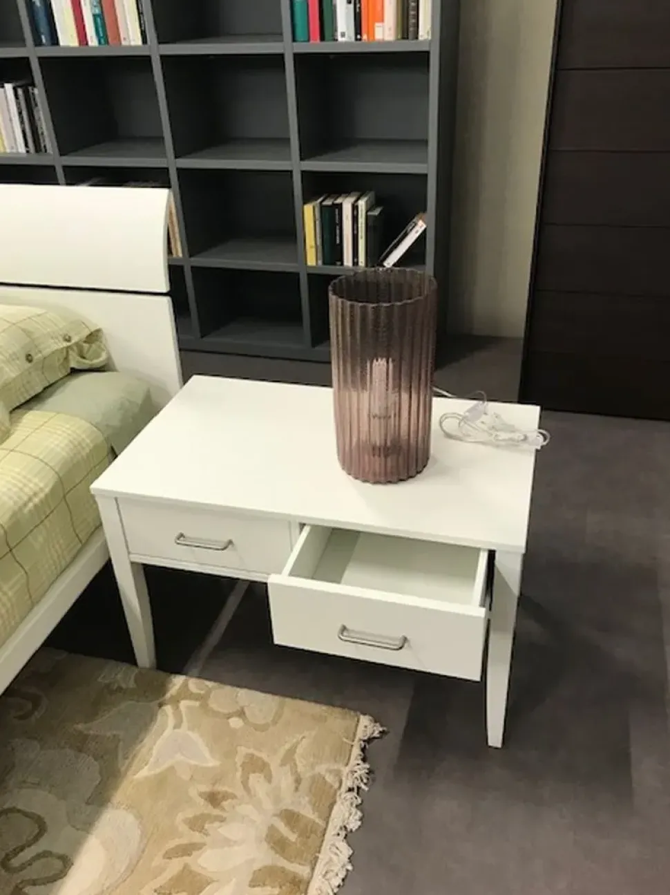 Comodino Belladonna 2 Tisettanta a prezzo ribassato