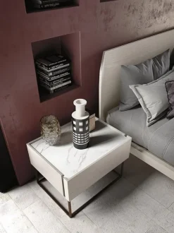 Comodino Cubo di Mobilgam a prezzo ribassato