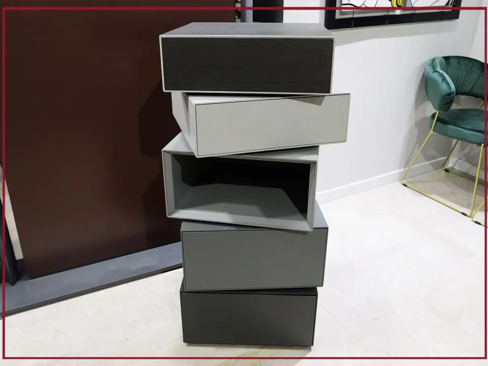 Comodino Domino giro di Sangiacomo scontato del 50%