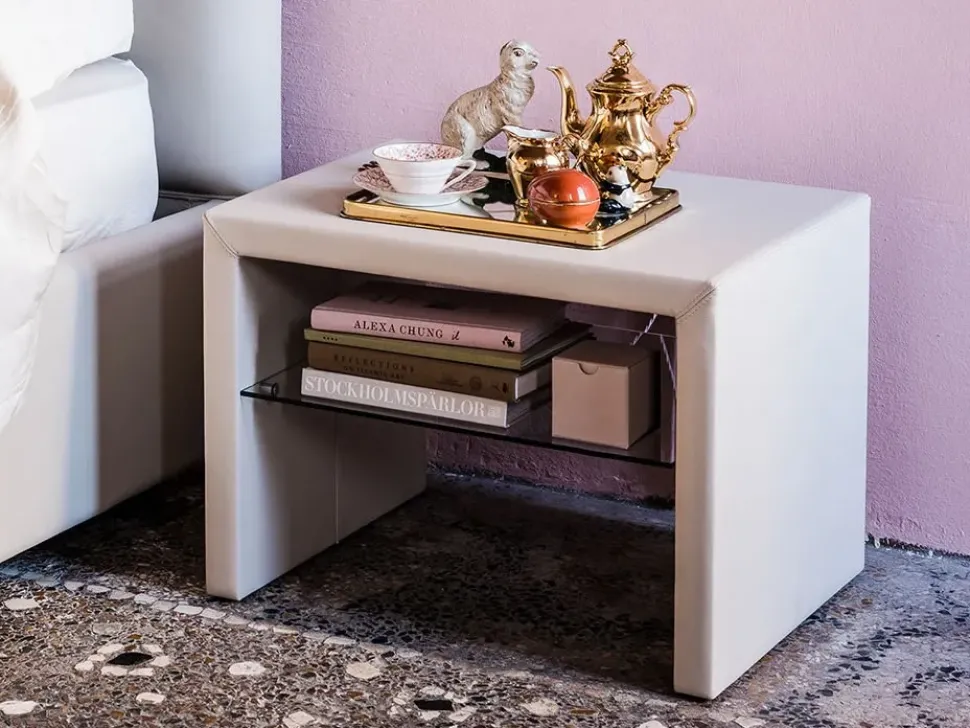 Comodino Dorian Cattelan italia scontato per una camera da letto moderna