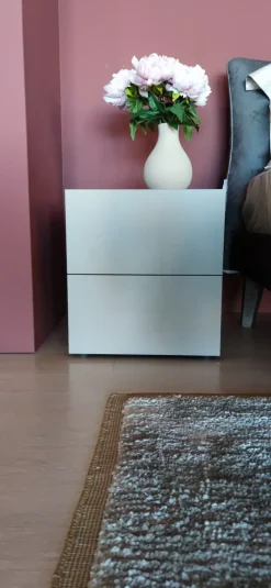 Comodino Filnox a marchio Caccaro a prezzo riservato