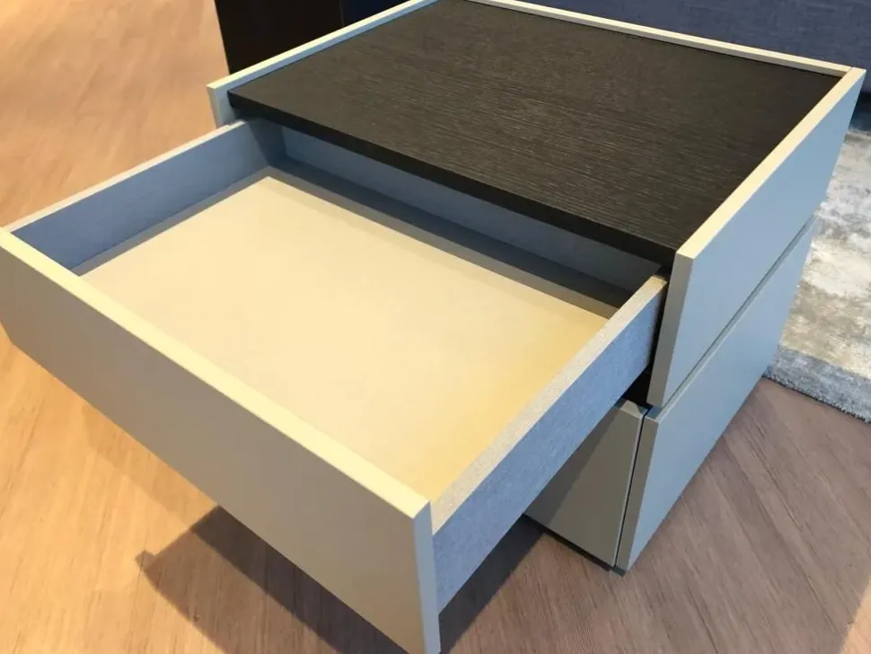 Comodino Filo di Sangiacomo scontato del 20%