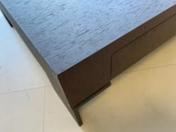 Comodino Halifax modello Thai halifax a prezzo scontato in legno