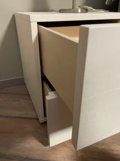 Comodino Linea di Granzotto a prezzo scontato