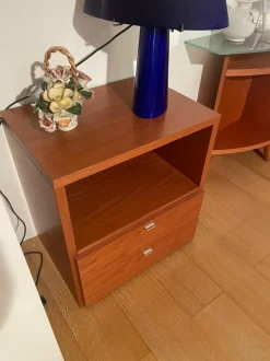 Comodino Mobiletto in ciliegio  Artigianale a prezzo scontato
