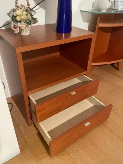 Comodino Mobiletto in ciliegio Artigianale a prezzo scontato