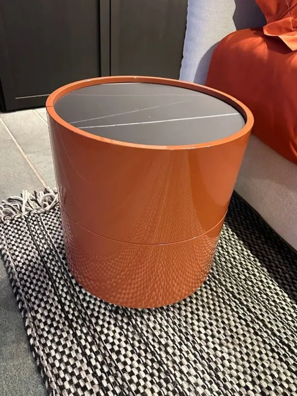 Comodino modello Dedalo a marchio Pianca con forte sconto