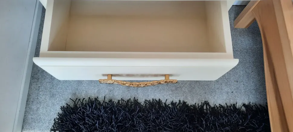 Comodino Modello i solisti di Mobilificio bellutti a prezzo scontato