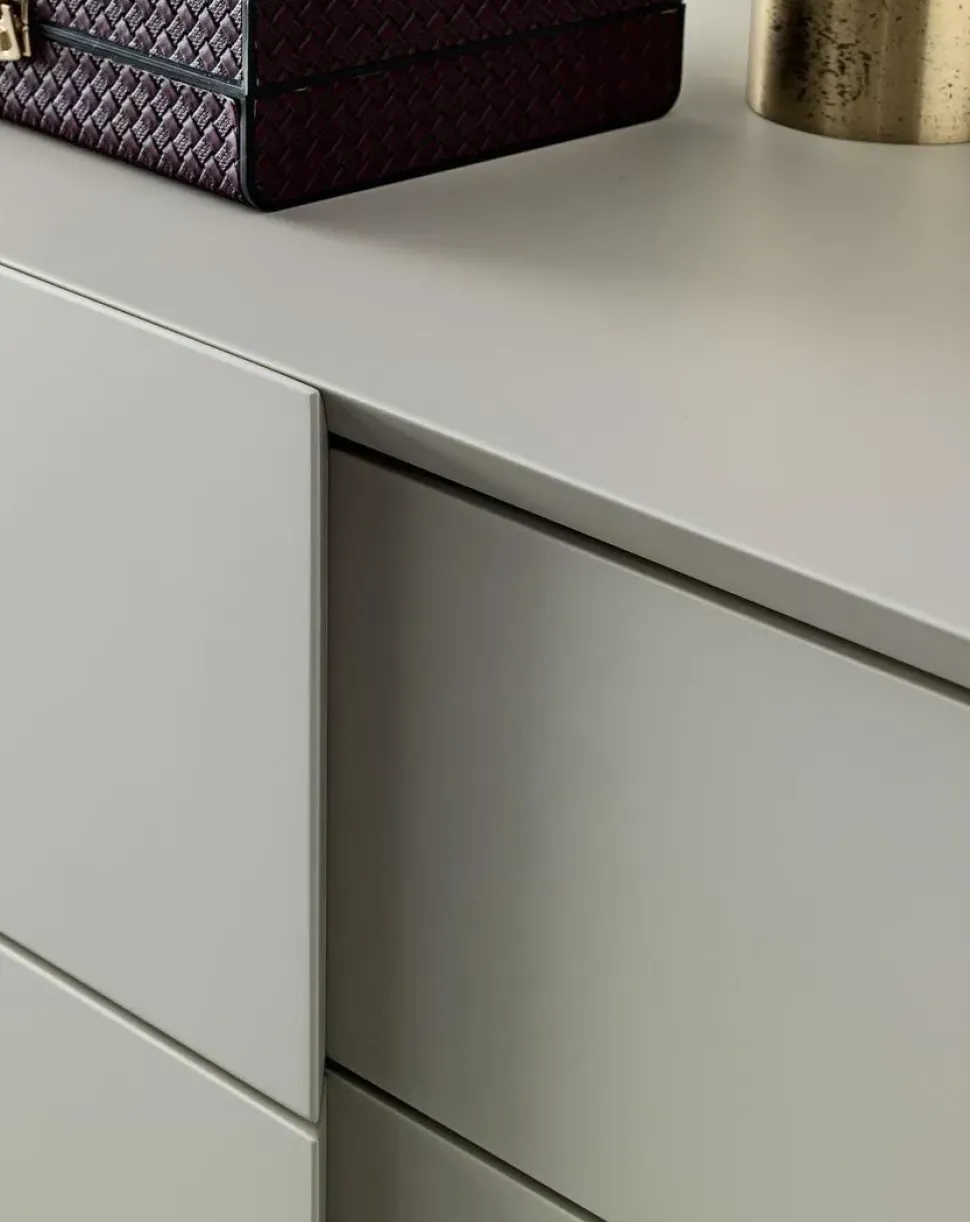 Comodino modello Twist * a marchio Giellesse in offerta