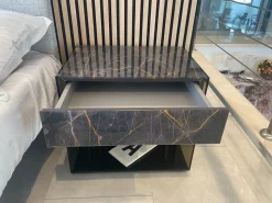 Comodino modello Upglass di Lago scontato