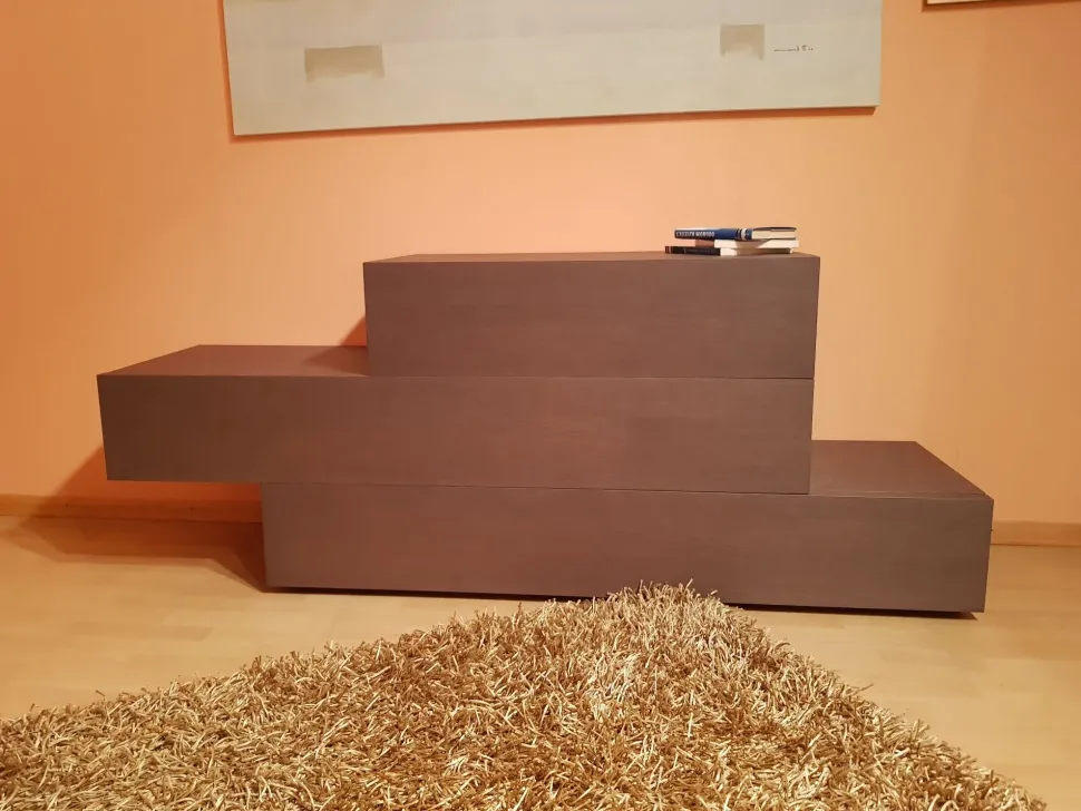 Comodino modello Valeo a marchio Sangiacomo in offerta