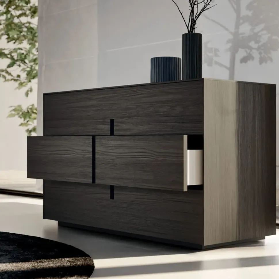 Comodino Orme Gruppo ilo a prezzo scontato in laccato opaco