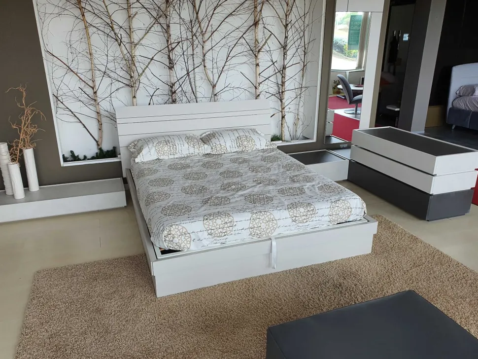 Comodino Replay angolo Tomasella a prezzo ribassato