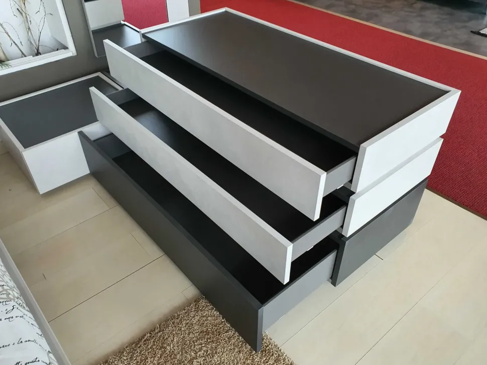 Comodino Replay angolo Tomasella a prezzo ribassato