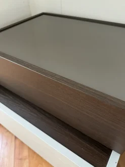 Comodino Replay di Tomasella a PREZZI OUTLET