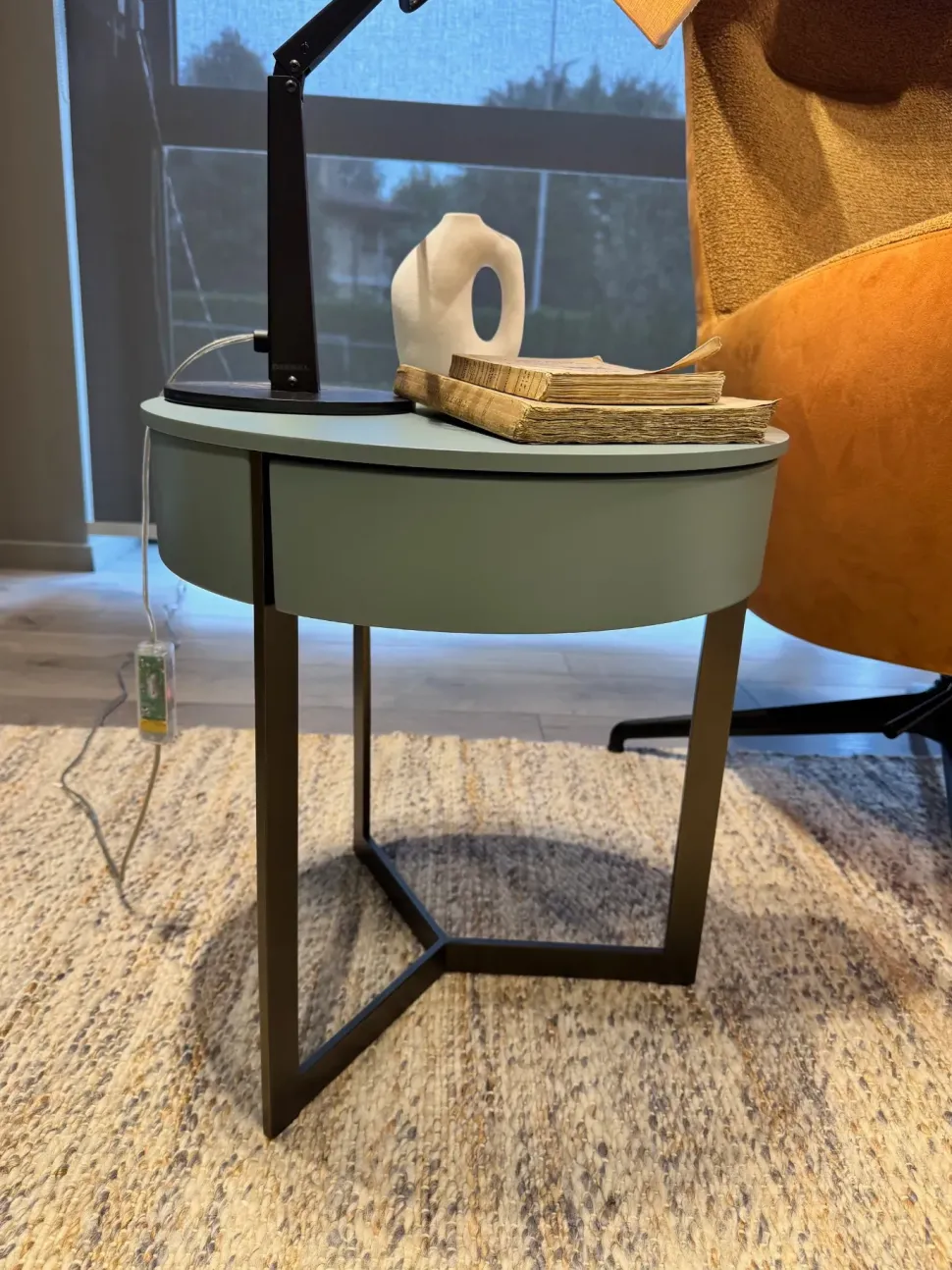 Comodino Sign di Lema scontato del 40%