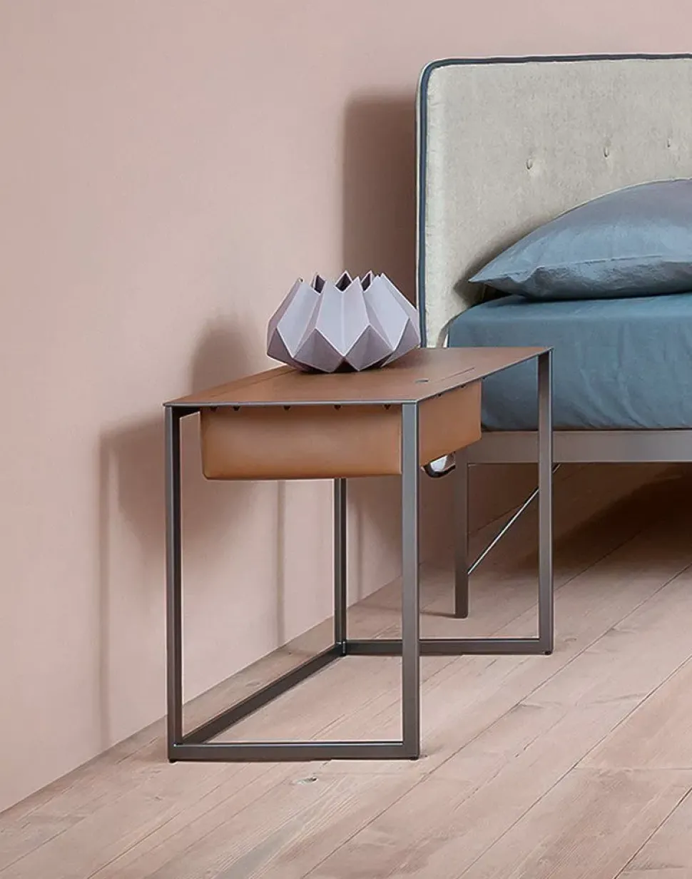 Comodino Taschino 643 - zanotta Zanotta a prezzo scontato