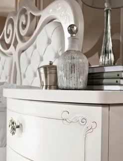 Comodino Trittico clare di Artigianale a PREZZI OUTLET